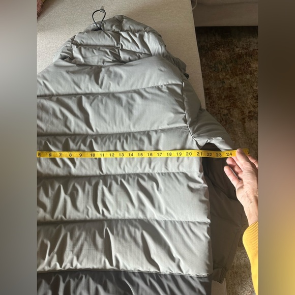 Nike puffer jacket - Picture 4 of 6